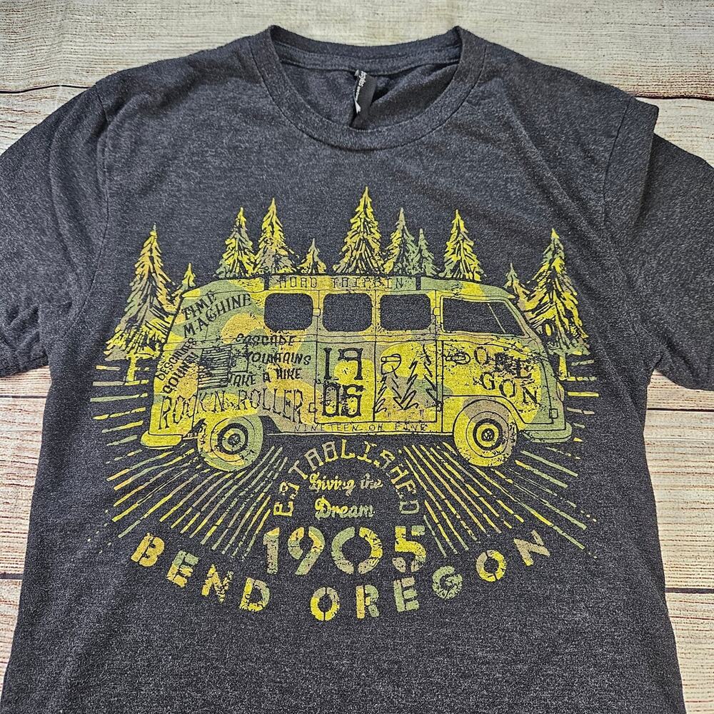 Bend Oregon Camper Van Graphic Tee Techstyles Men's Gray Small T-Shirt